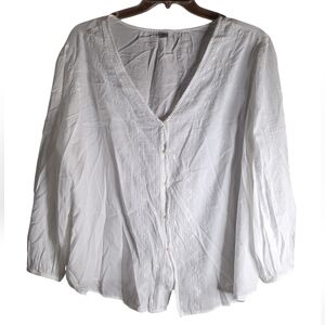 Old Navy White Button Front Blouse Women’s Size XL